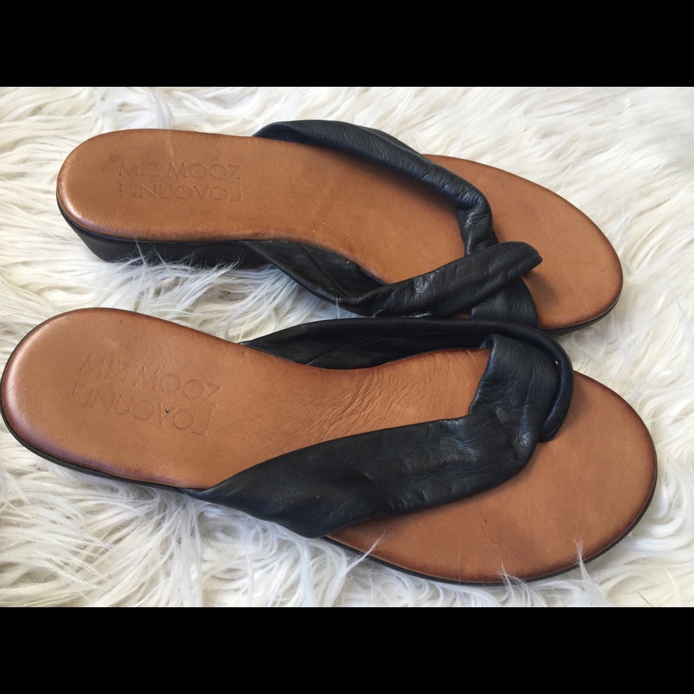 Miz Mooz Nuovo Sandals size 7 Black Leather womens